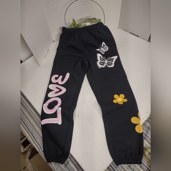 wild fable Pants - Wild Fable Black Joggers with Yellow Flower